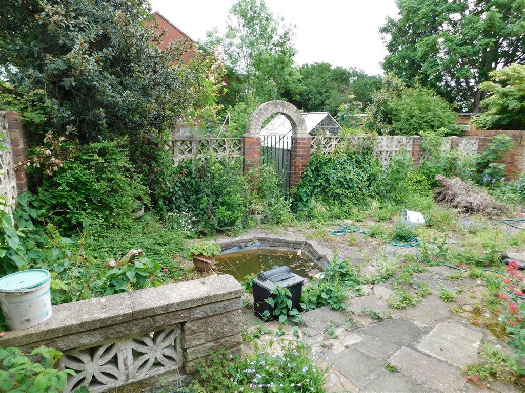 Property photo 3 of 14 Rear Garden
