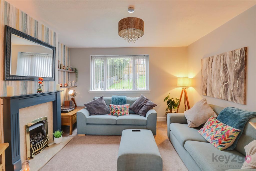 Property photo 3 of 22 Img_7085-Img_7087.Jpg