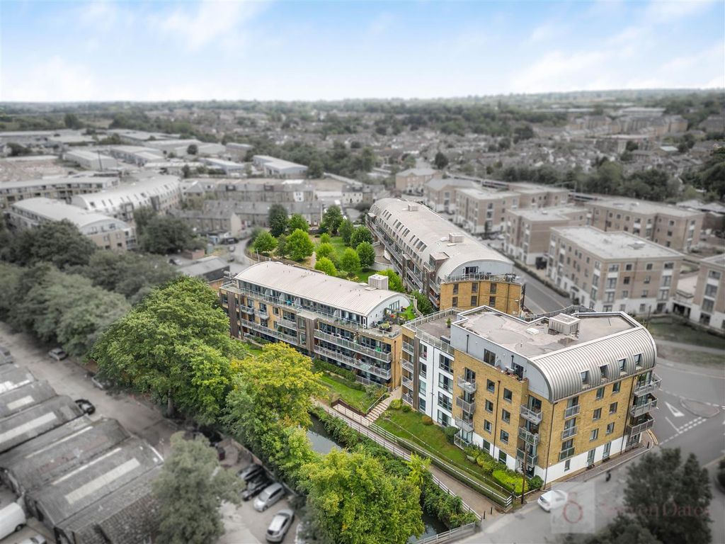 Property photo 1 of 18 63180Be501F48-2.Jpg