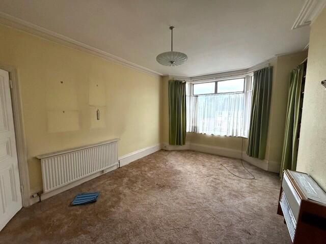 Property photo 2 of 9 Living Room