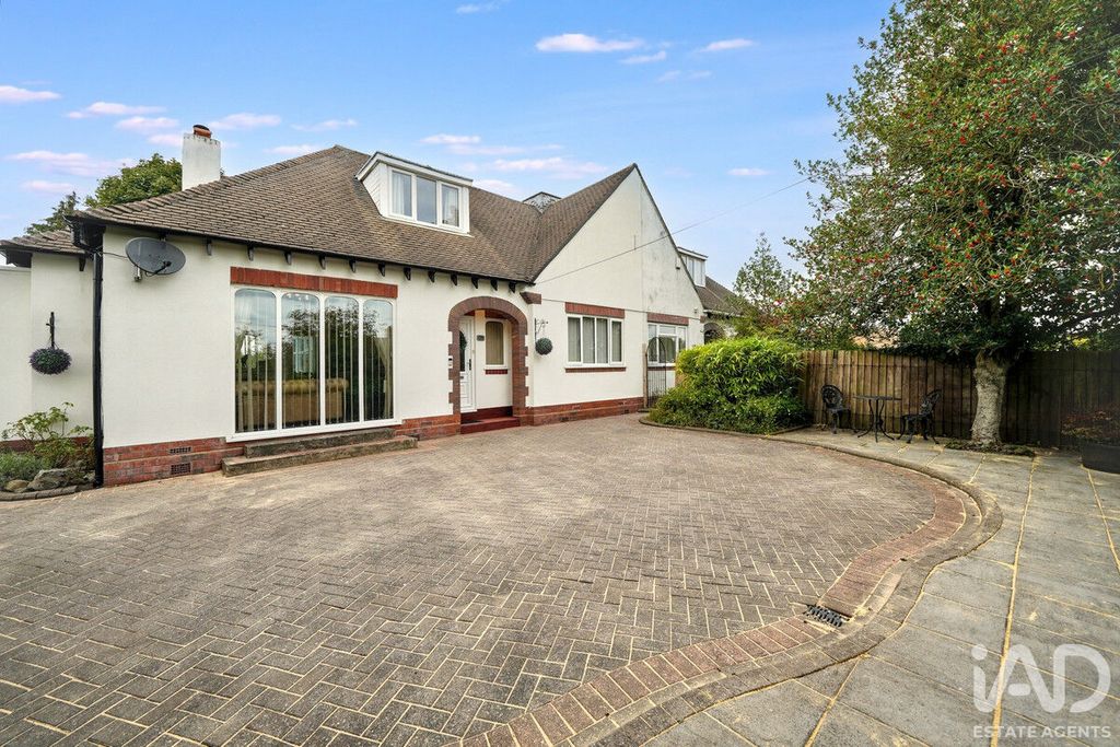 Property photo 1 of 48