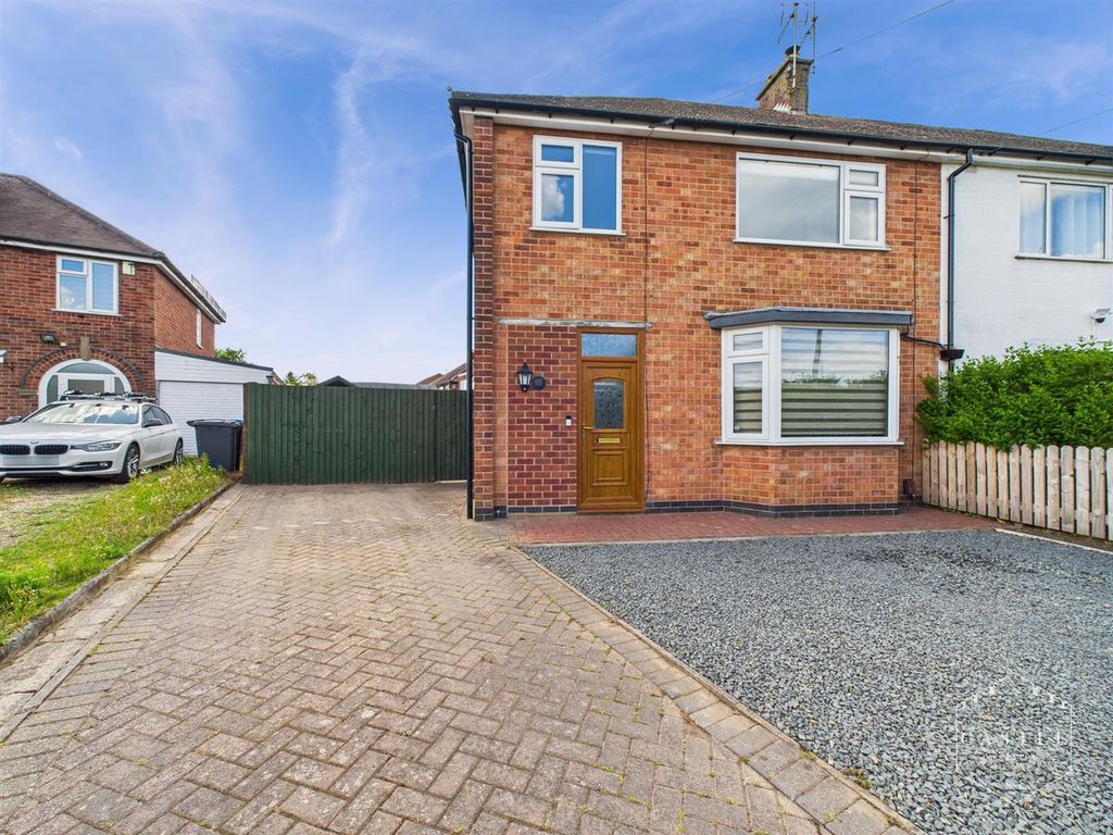 Property photo 1 of 16 Cam02833G0-Pr0527-Still018.Jpg