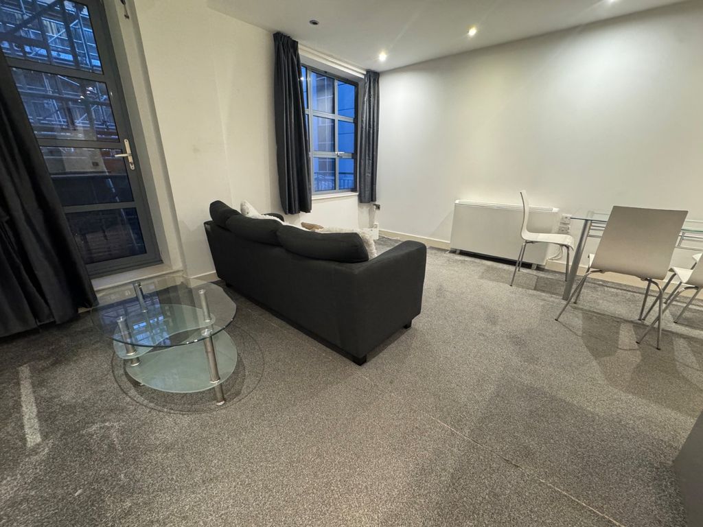 Property photo 3 of 6 Picture No. 09