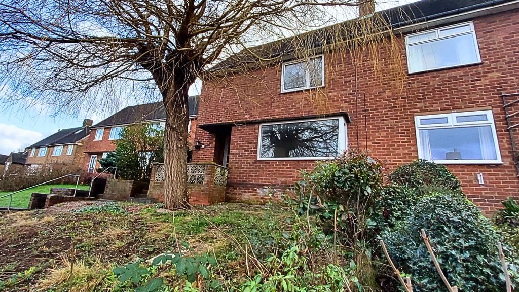 Property photo 1 of 18 35 Coniston Road, Newbold, Chesterfield, S41 8Je