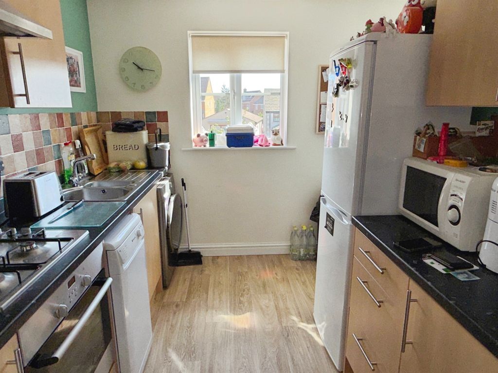 Property photo 3 of 6