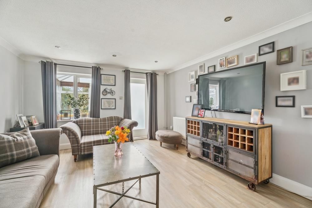 Property photo 2 of 19 Dsc06602-Add8F5d2706F401B90Db003A2A6Cf2B8 - 800Px.