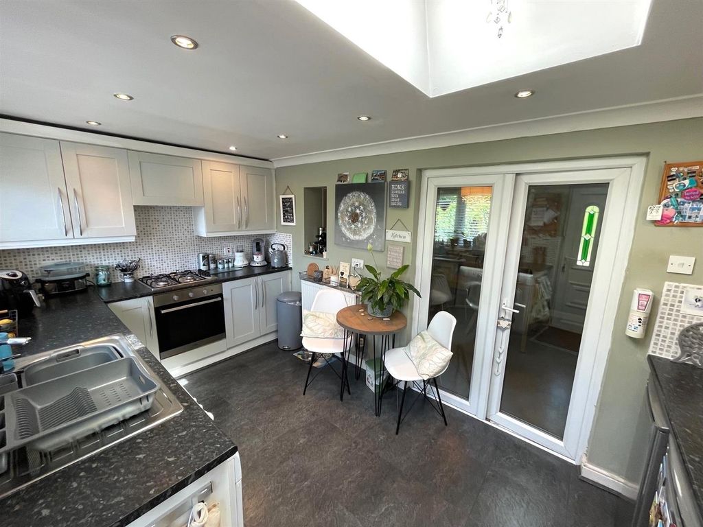 Property photo 3 of 28 F3.Jpg