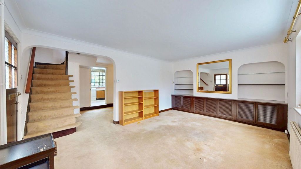 Property photo 2 of 11 Photo 9