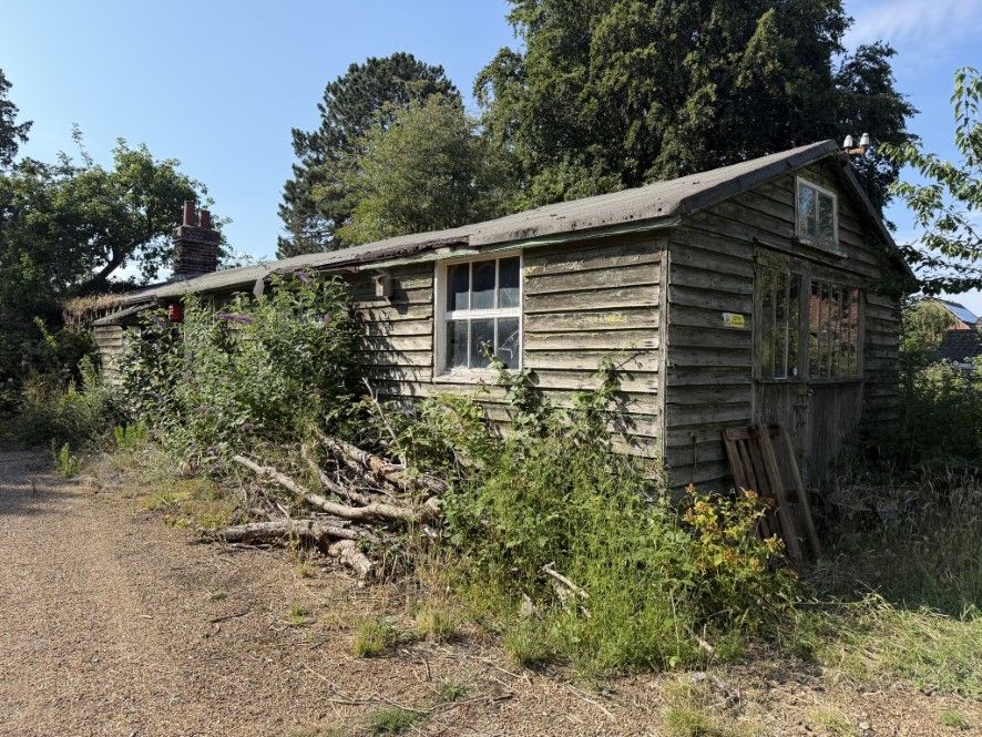Property photo 3 of 11
