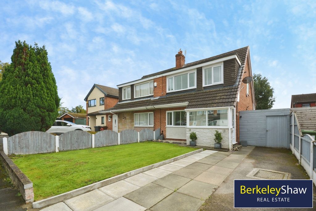 Property photo 1 of 23 Pbox-Img.Jpg