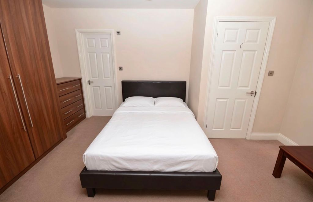 Property photo 3 of 9 Whatsapp Image 2026-06-09 At 16.35.37 2