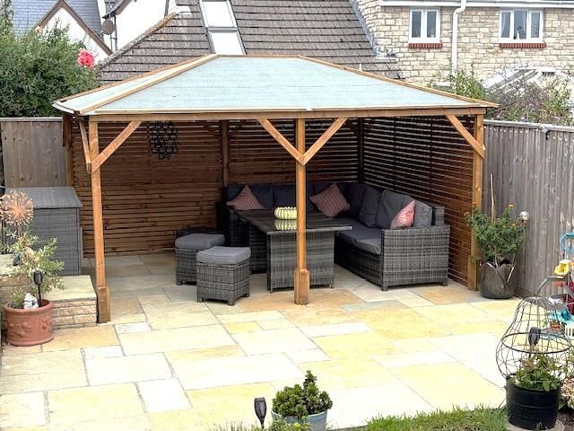 Property photo 2 of 22 4255 Gazebo.Jpeg