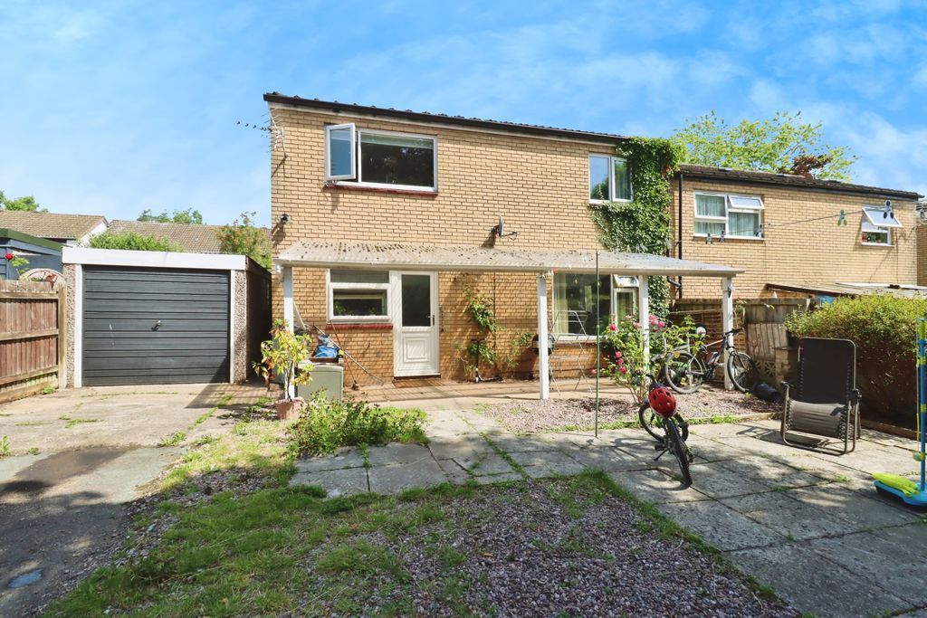 Property photo 1 of 15