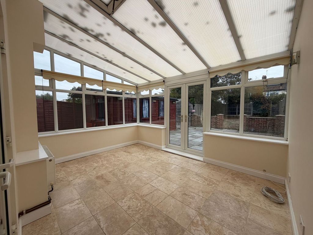 Property photo 3 of 30