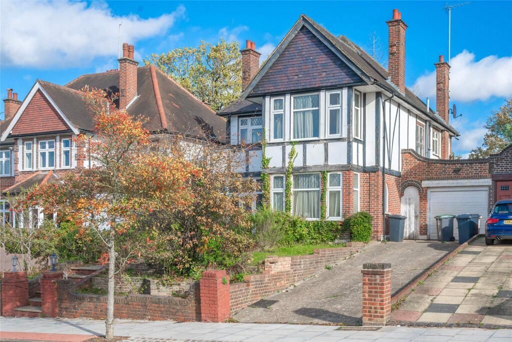 Property photo 1 of 13