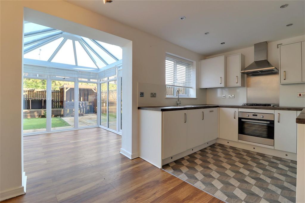 Property photo 2 of 11 Img_5378-Img_5380.Jpg