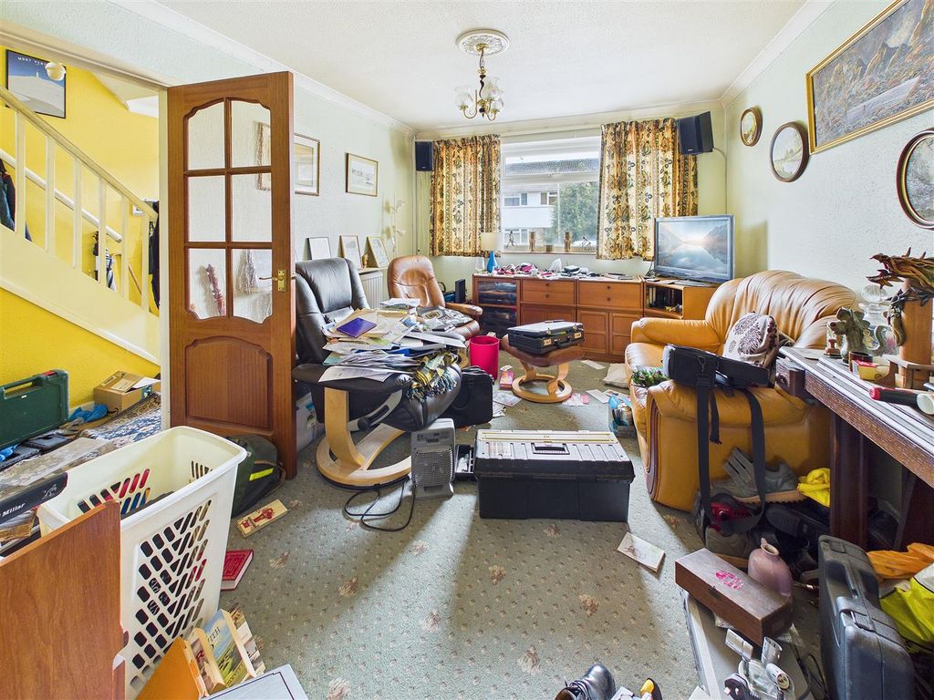 Property photo 3 of 10