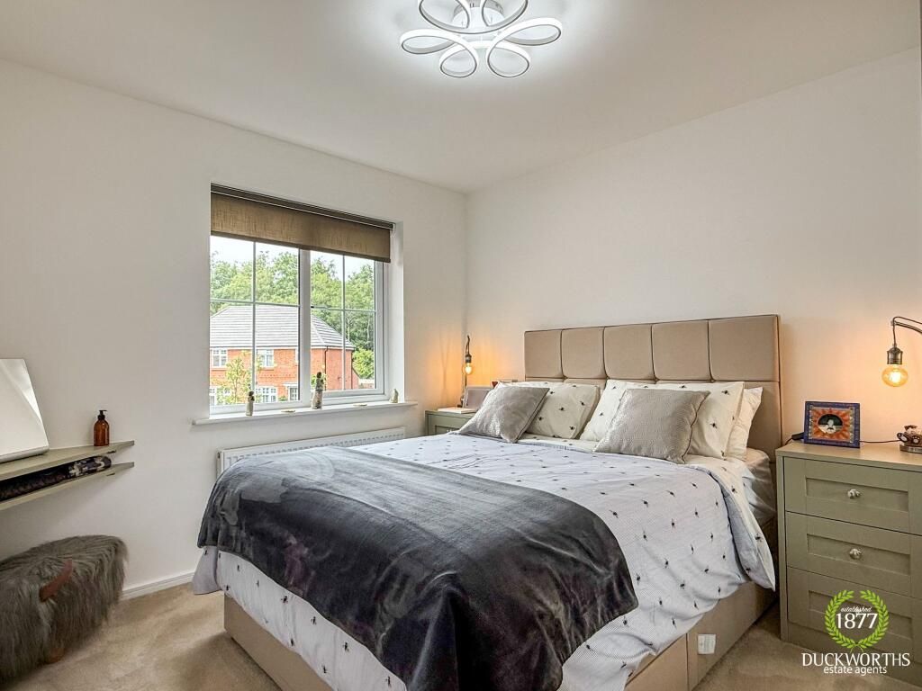 Property photo 1 of 3