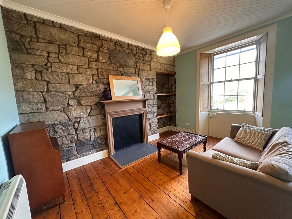 Property photo 1 of 10 Photo 1