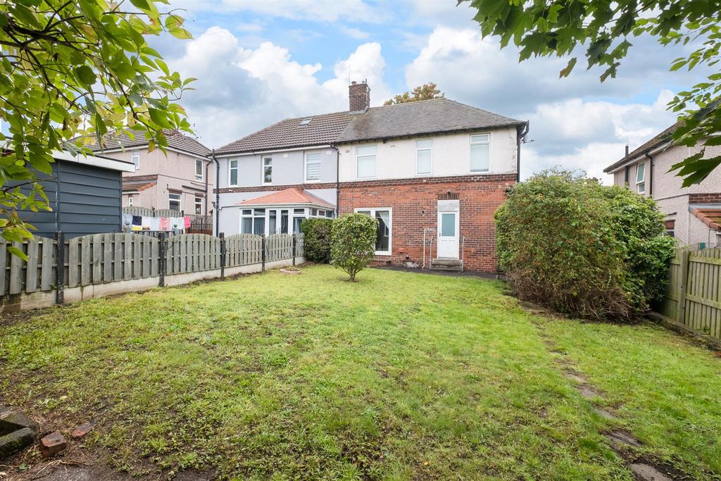 Property photo 3 of 15 Untitled (3 Of 15).Jpg