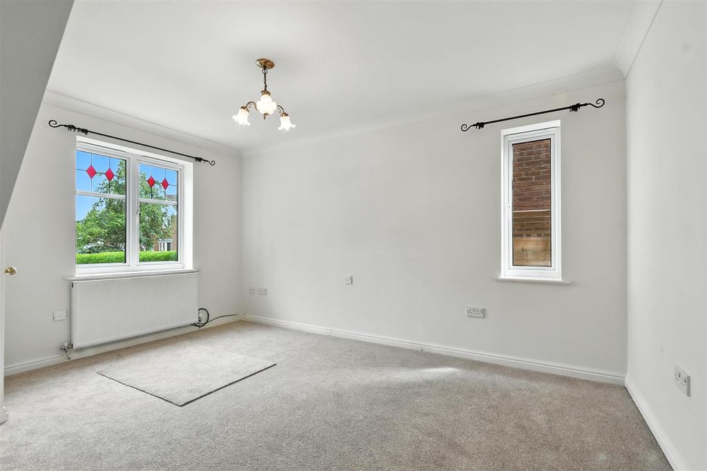 Property photo 3 of 14 Photo_021.Jpg