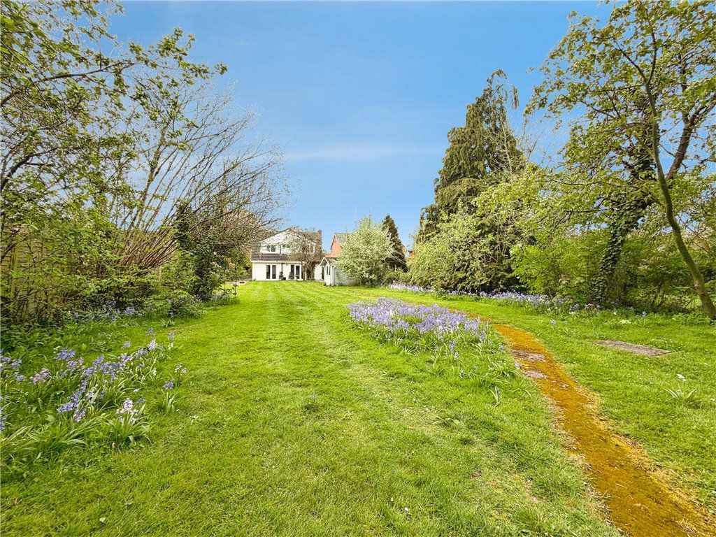 Property photo 1 of 22 Picture No. 28