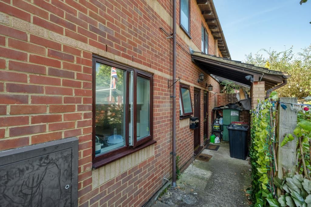 Property photo 1 of 10 External View