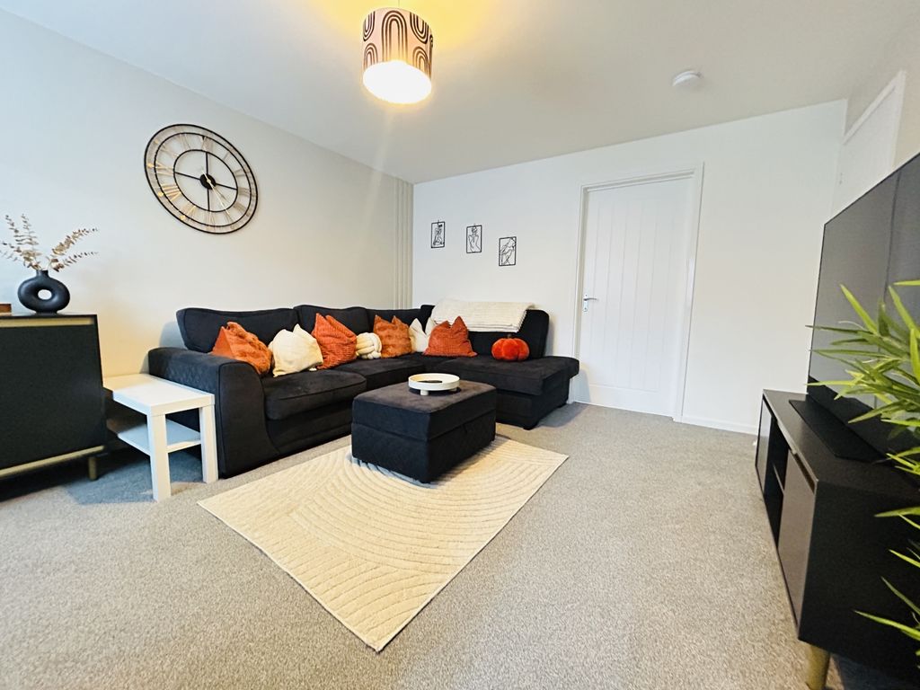 Property photo 3 of 15 Img_8857