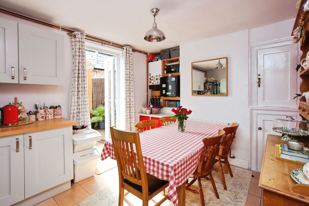 Property photo 2 of 15 Pbox-Img.Jpg
