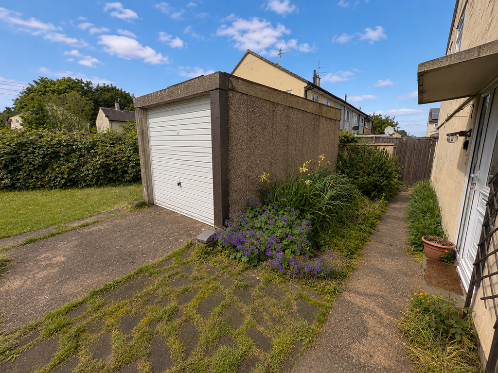 Property photo 3 of 15