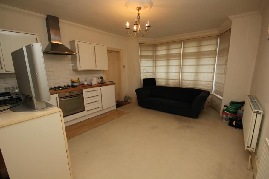 Property photo 3 of 5