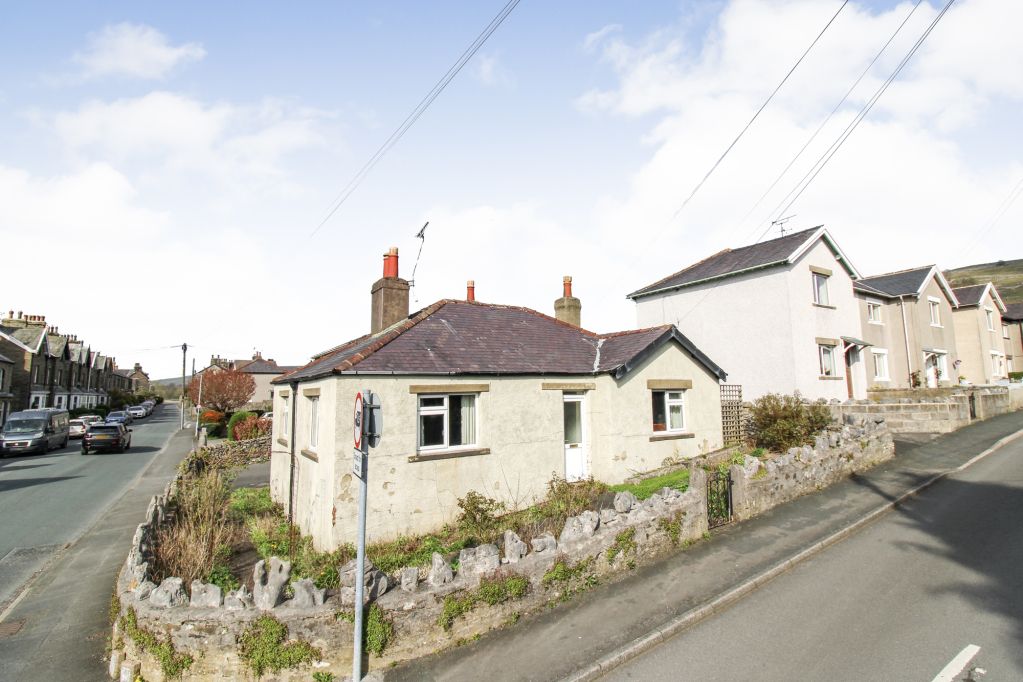 Property photo 1 of 11 Main
