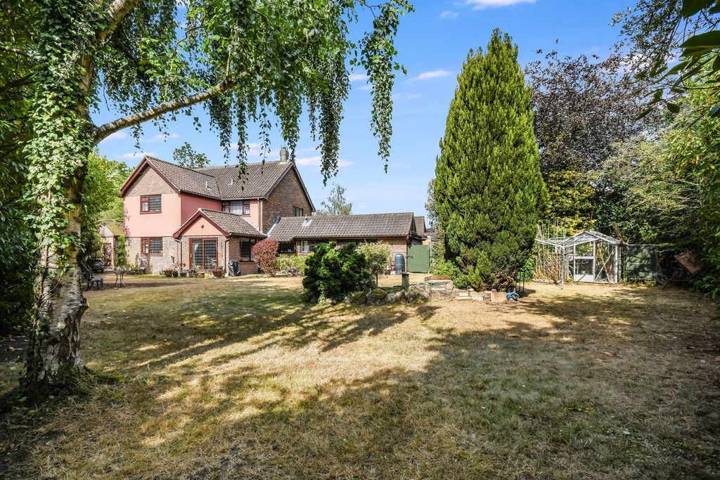 Property photo 3 of 14