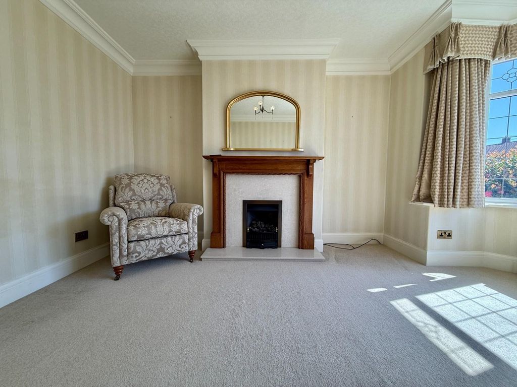 Property photo 3 of 18 Img_0412.Jpg