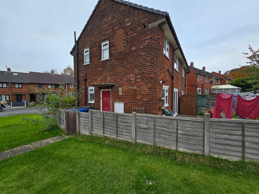 Property photo 1 of 9 External