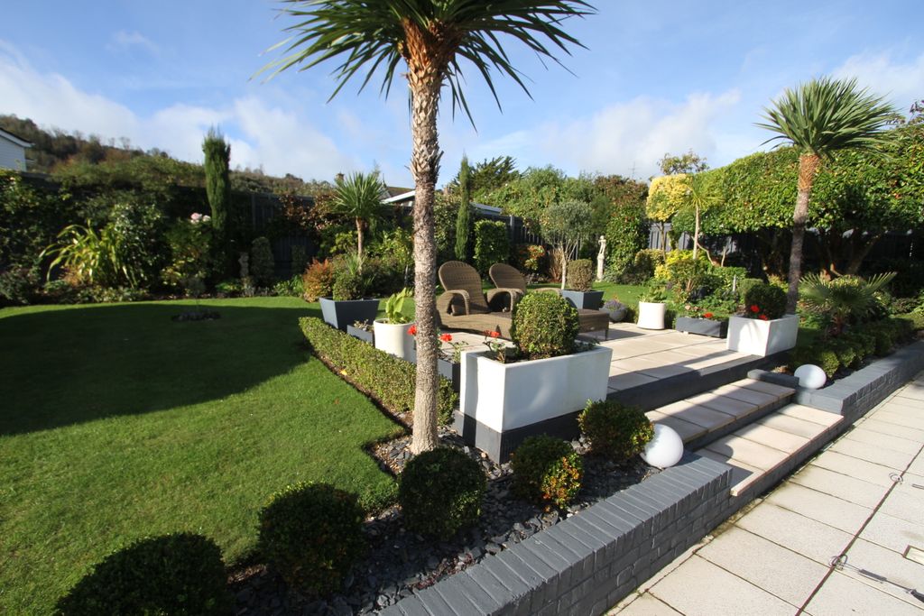 Property photo 3 of 26