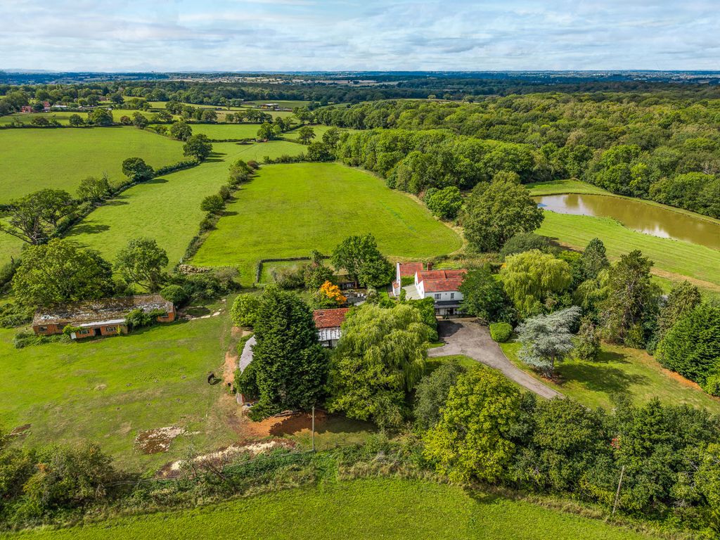 Property photo 1 of 79