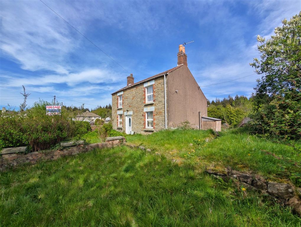 Property photo 2 of 15