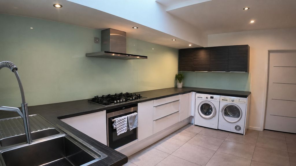 Additional image 8 of 6 bed detached house for saleDalby Avenue, Bushby LE7