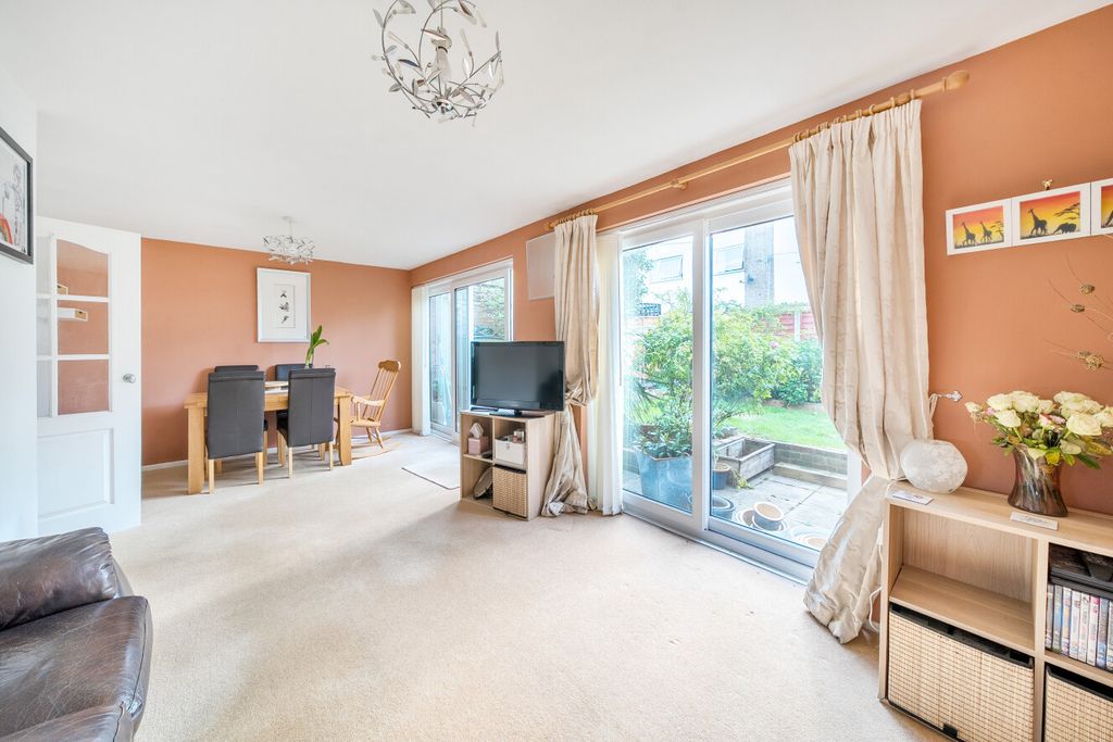 Property photo 2 of 17 1509757-9-6A999d3...