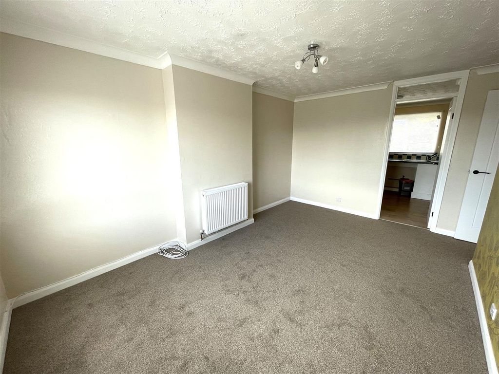 Property photo 2 of 8 Img_9090.Jpg