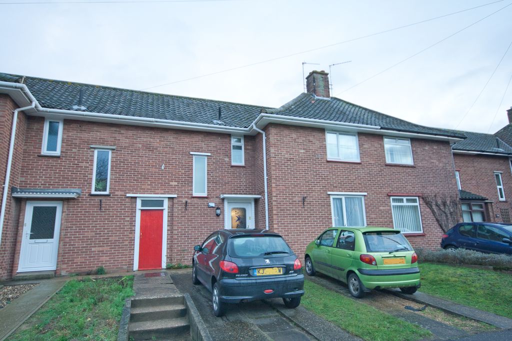 Property photo 1 of 11