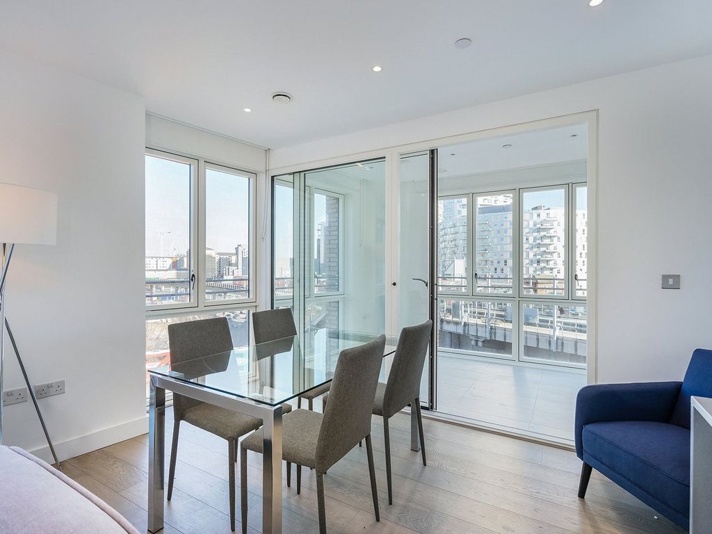 Arniston Way, Blackwall Reach E14 photo 5