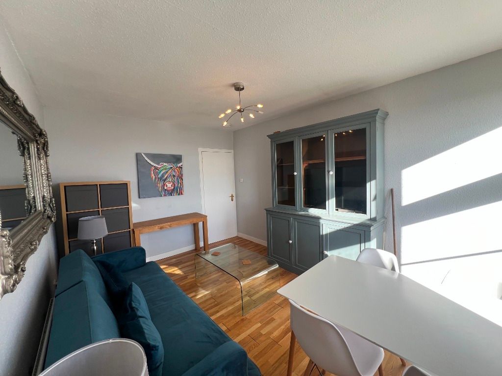 Property photo 2 of 11 Photo 2