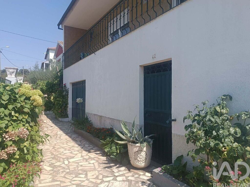 Property photo 3 of 29