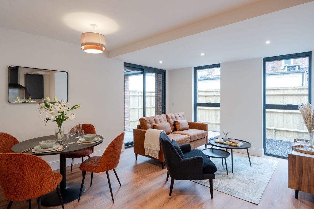 Property photo 1 of 12 Living Area