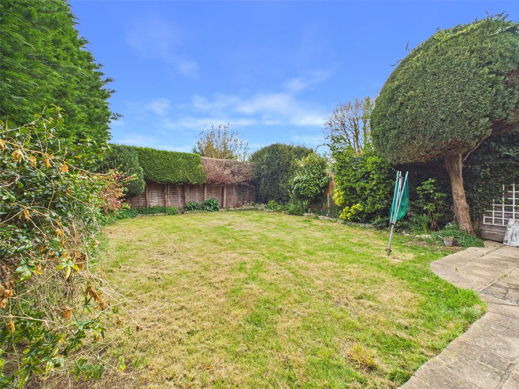 Property photo 3 of 14 Picture No. 17