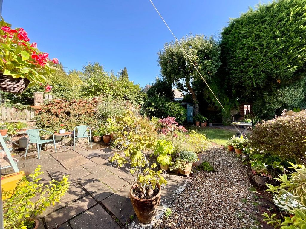 Property photo 3 of 17
