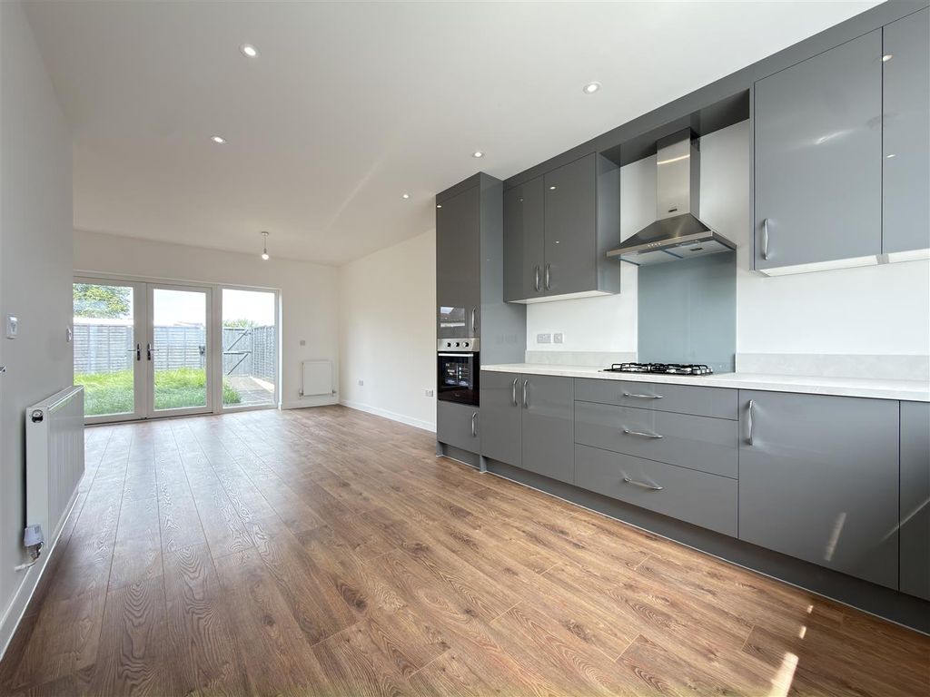 Property photo 2 of 16 Open Plan Kitchen, Dining Room & Lounge