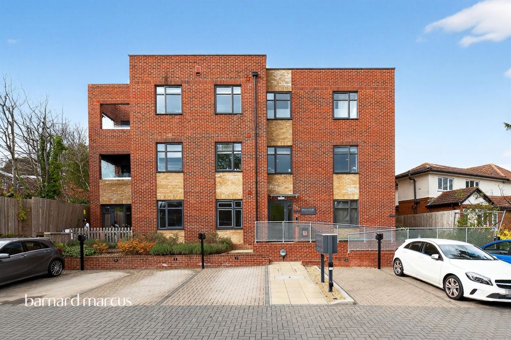 Property photo 1 of 20